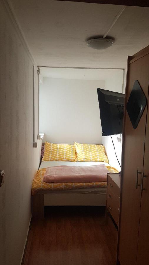 Apartment Tim Senj  Esterno foto